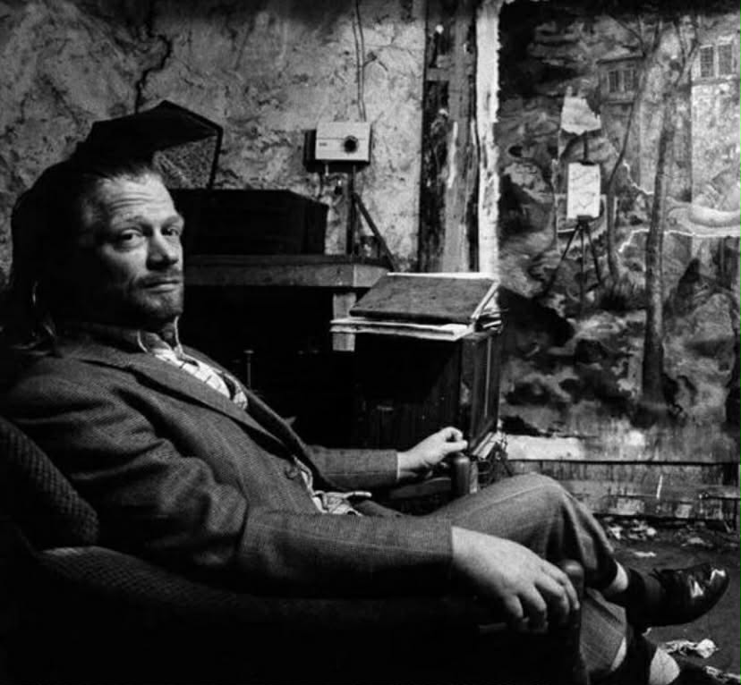 SCampbellTrust's tweet photo. Steven Campbell 1953-2007

Steven in studio, 1980s.
Photo credit: Greer Campbell https://t.co/R7TaQCzSGi