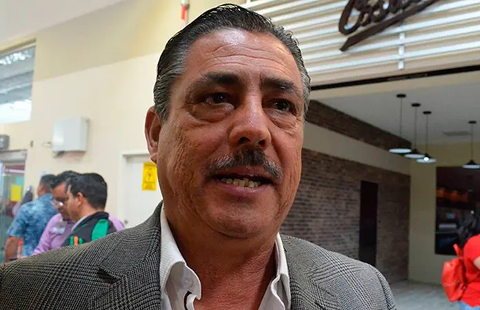 Banco de Alimentos, en crisis financiera
Buscan alternativas y nuevos donantes para pagar adeudos que tiene con el #SAT

pulsoslp.com.mx/slp/banco-de-a…