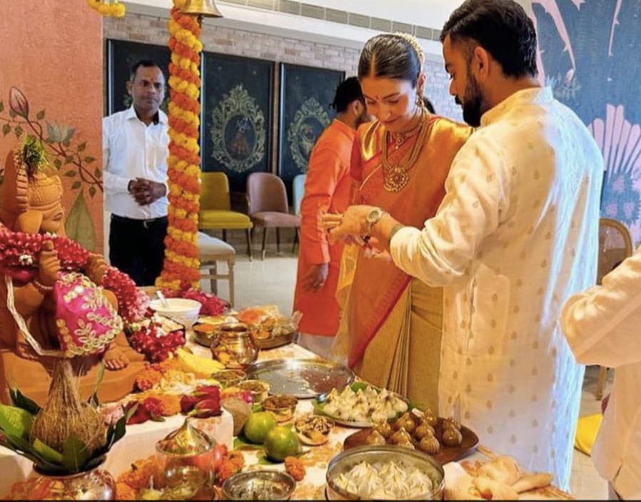 Gulmohar 🌸 tweet media