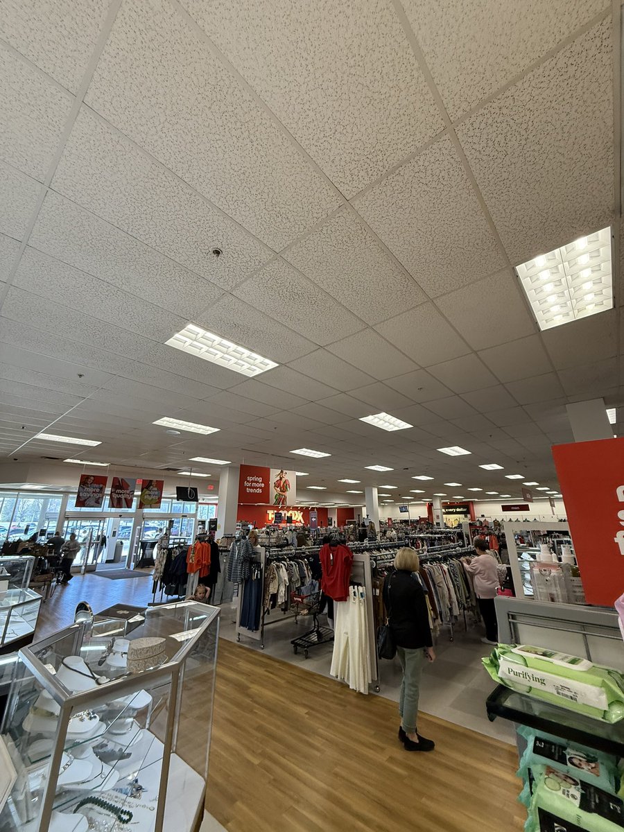 kip | Live-Selling on Whatnot & TikTok tweet media