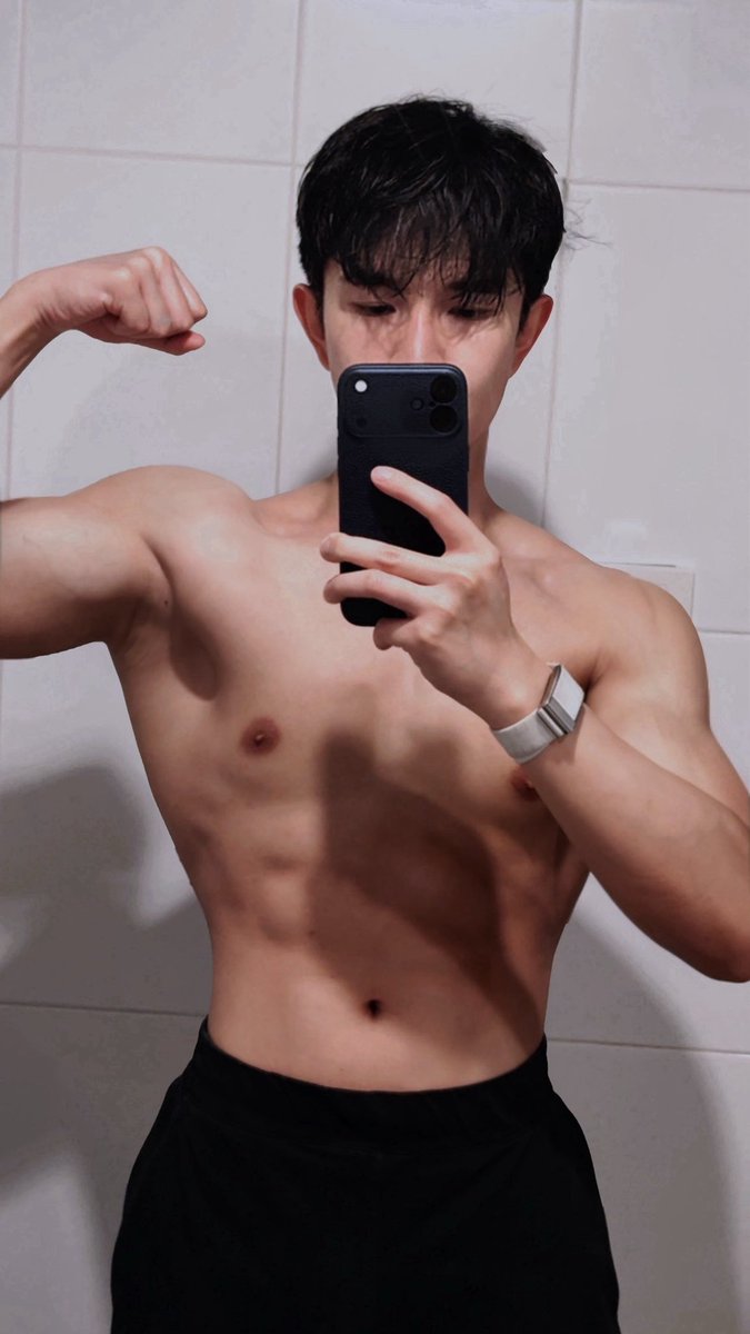 ก๊กเป็นก้อน tweet media