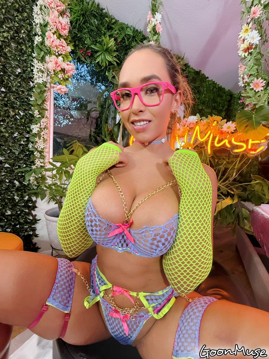 GoonMuse®️ tweet media