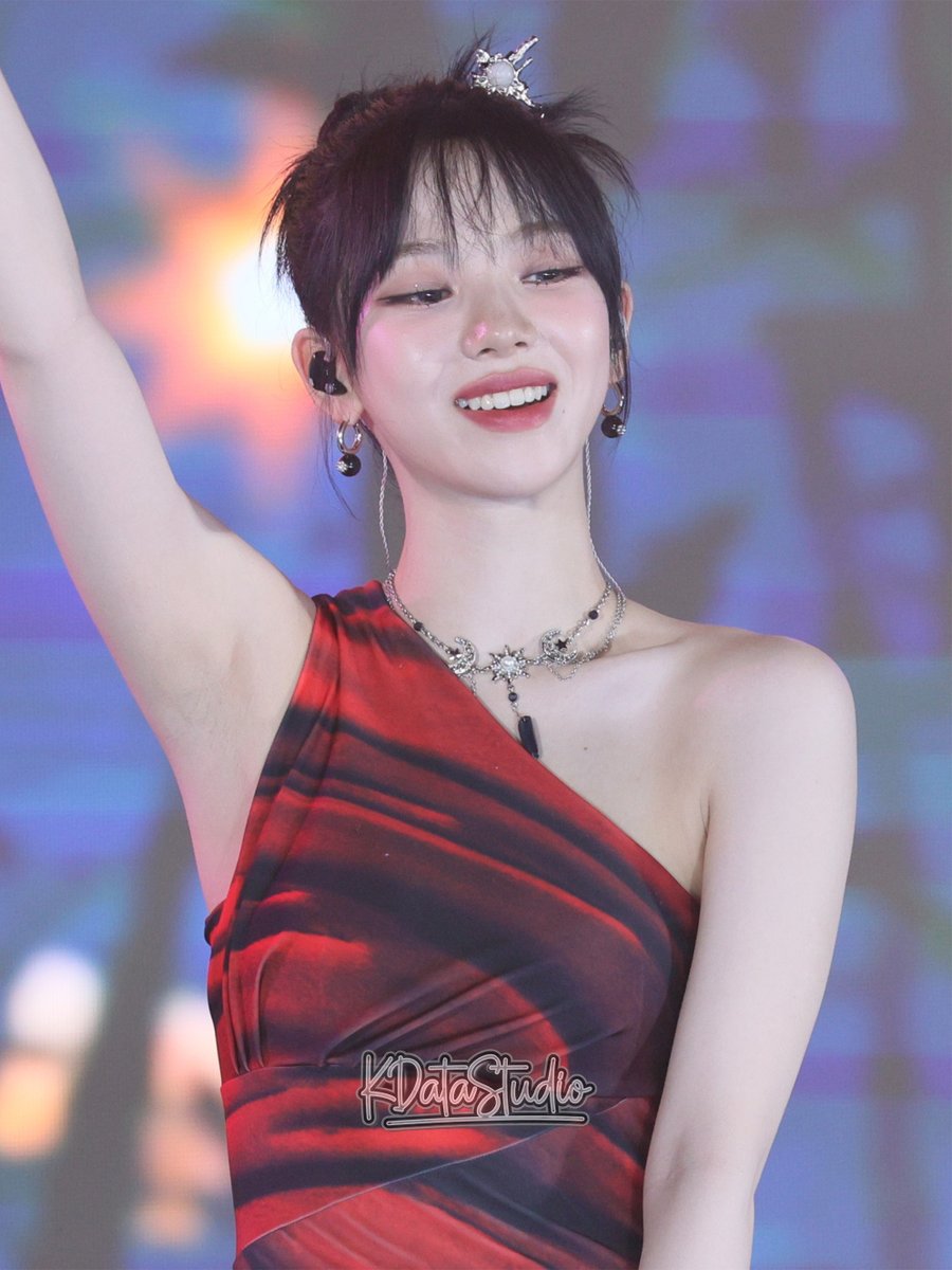 KDataStudio tweet media