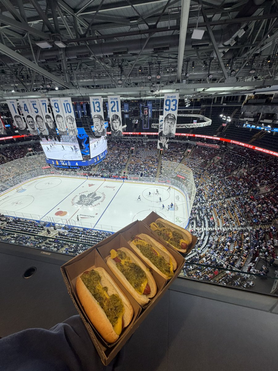 Toronto Maple Leafs tweet media