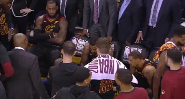 Beezy Wrd tweet media