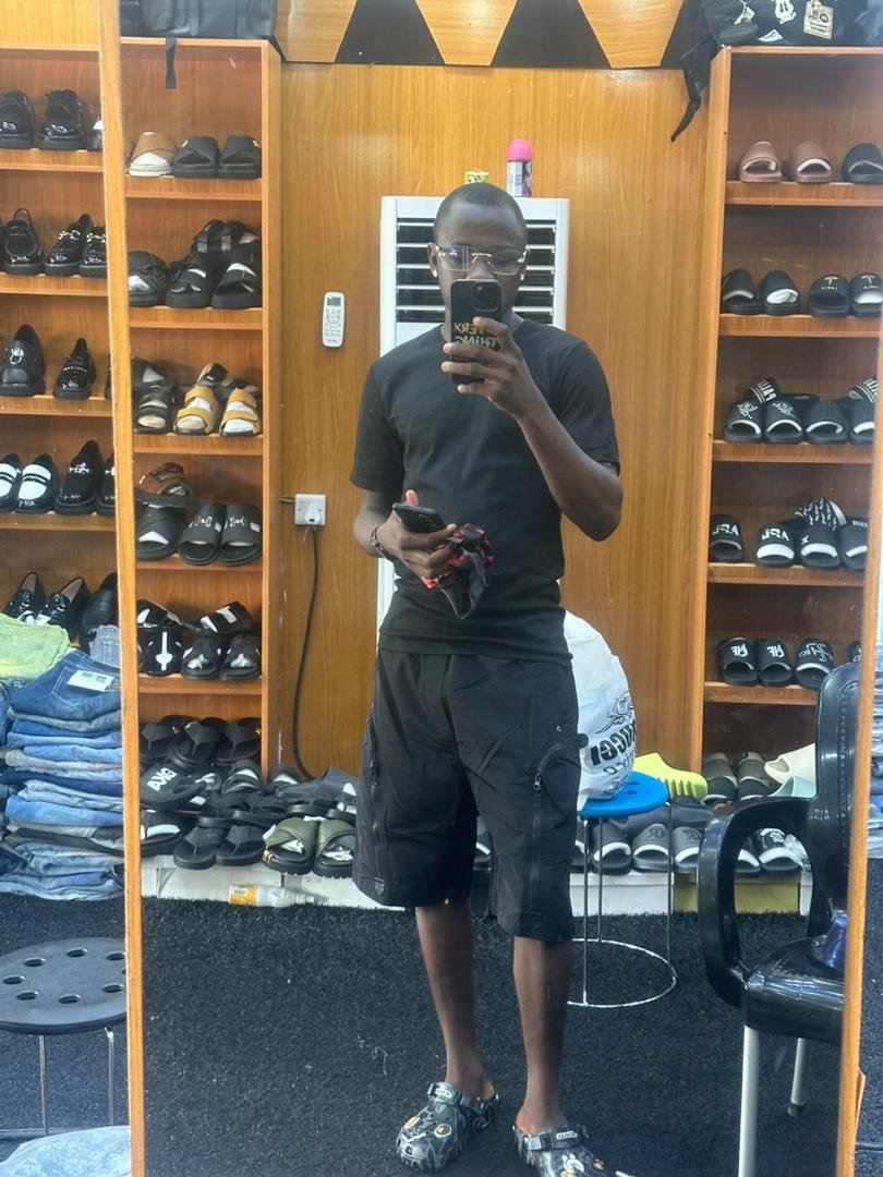 The Internet GUY🧃 tweet media