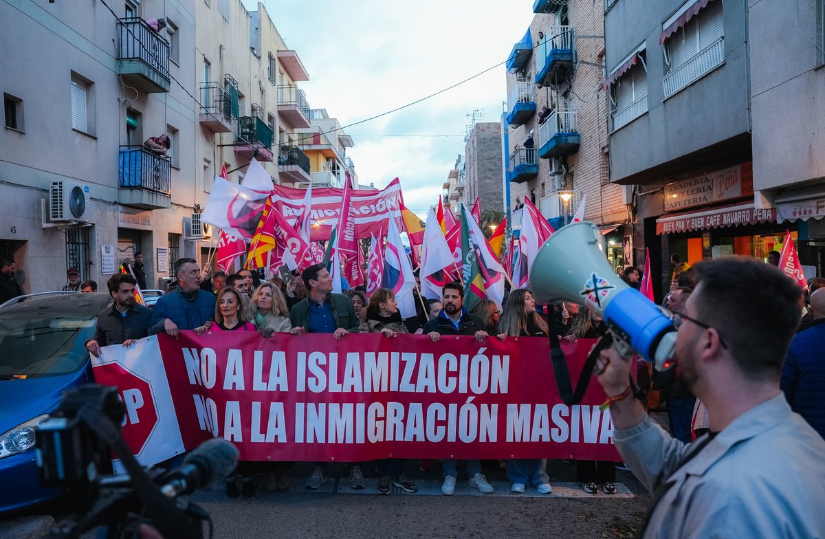 VOX Cataluña tweet media