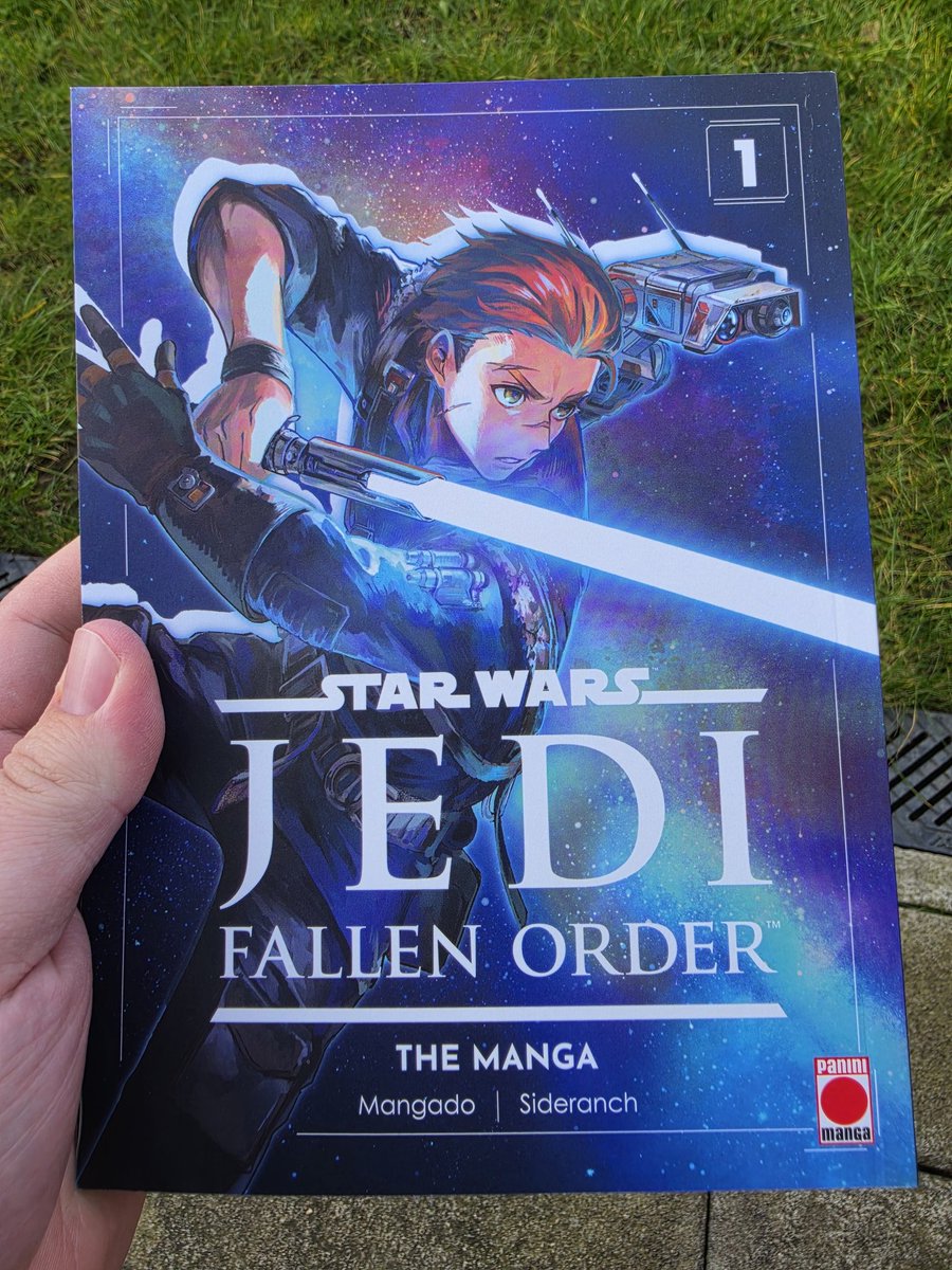 Since the weather isn't too bad today I can finally sit in the garden and do some reading. Making a start on the manga I got last week. I love the game so know il enjoy this.
