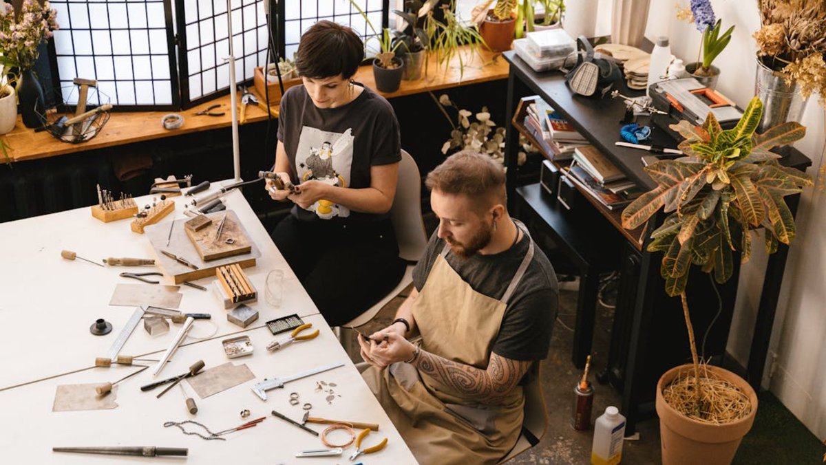 Little Black Book tweet media