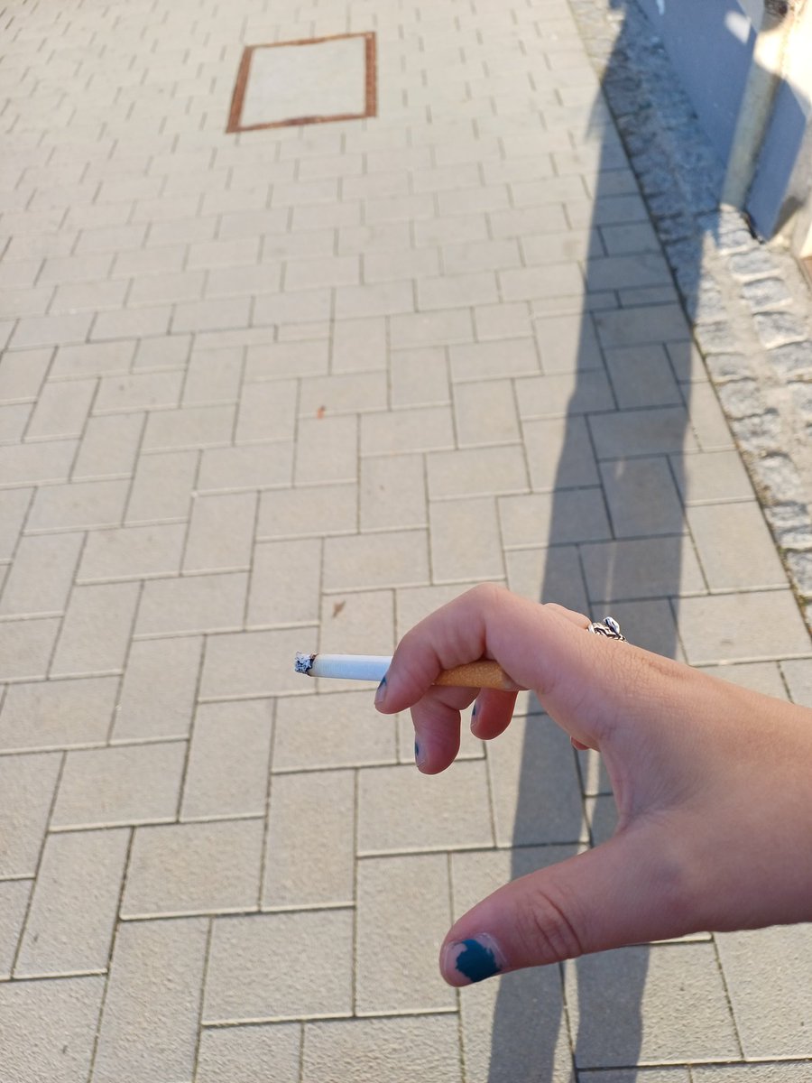 Naomi🏳️⚧️ tweet media