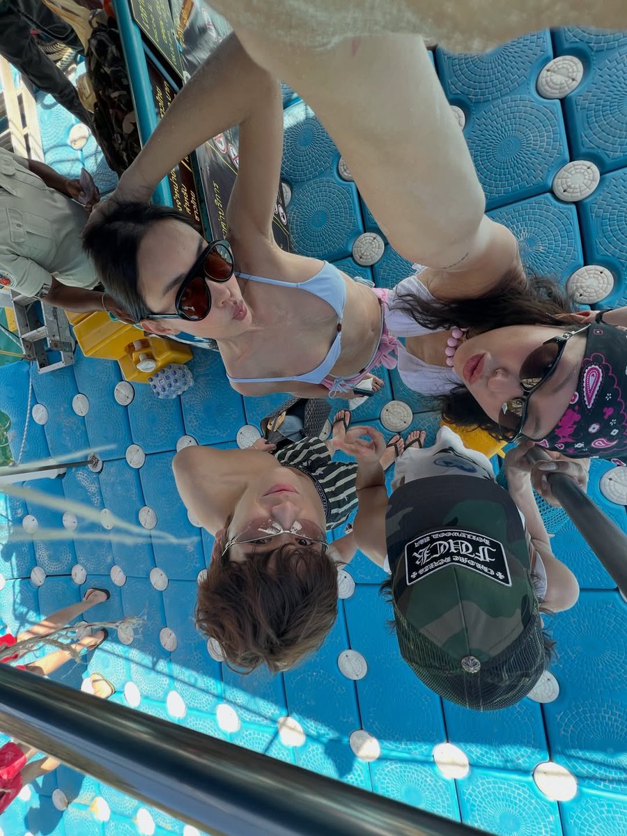 MarkOhmUpdateTH tweet media