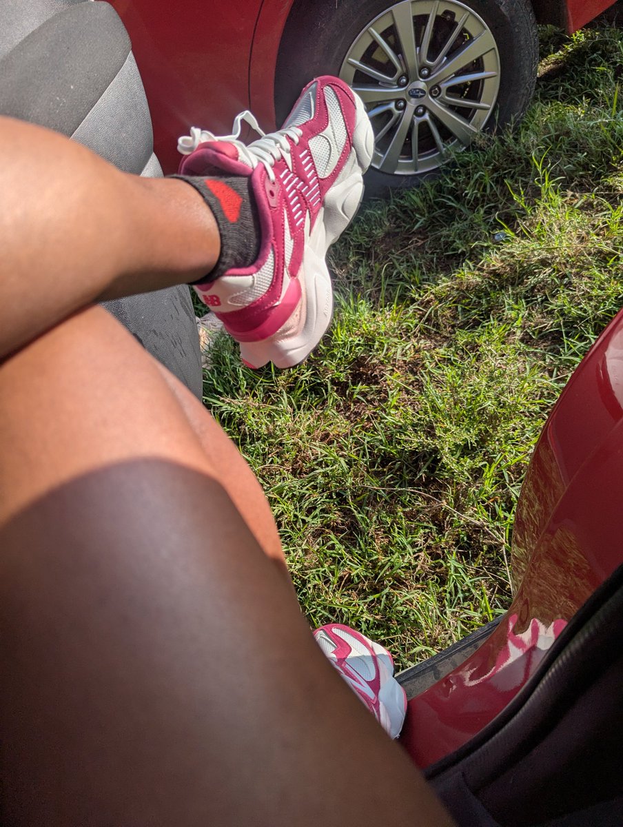 pheeCars KE tweet media