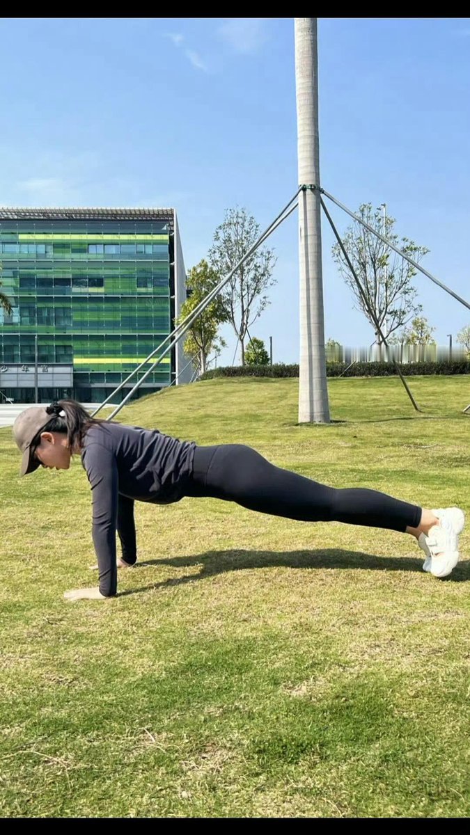 Deniz Coşkun tweet media