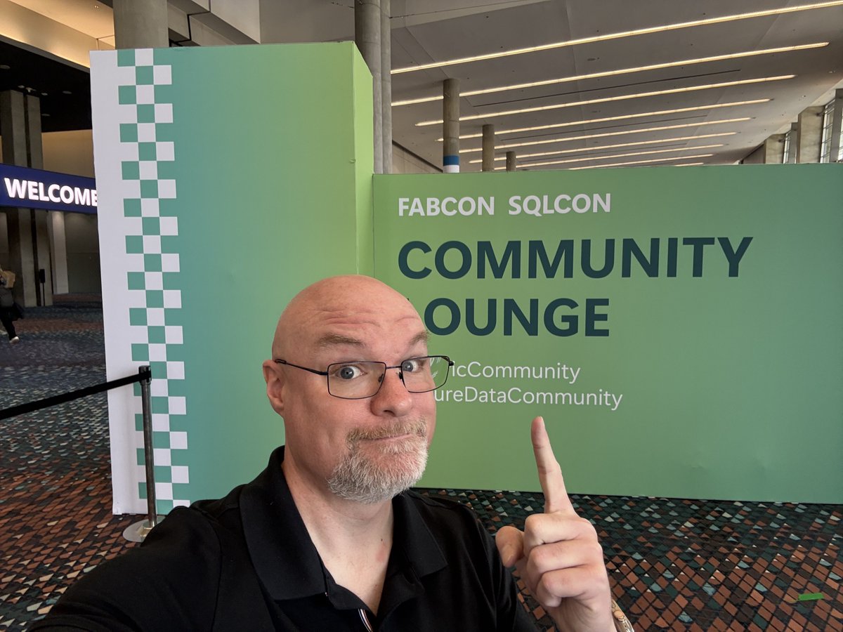 Adam Saxton @ #FabCon / #SQLCon tweet media