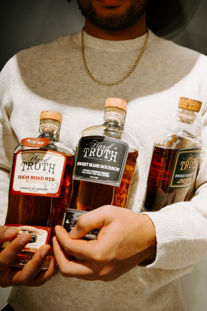 Georgia Crown tweet media