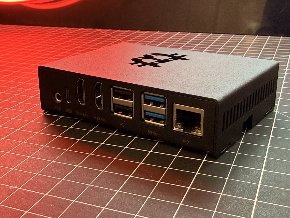 FutureBit tweet media