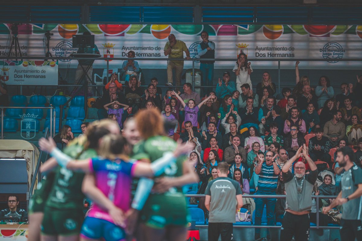 Club Voleibol Esquimo🏐💚 tweet media