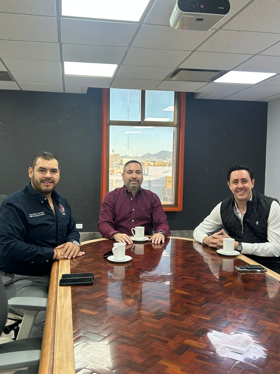 Trabajando por el bienestar de las y los trabajadores Sonorenses. Siguiendo las instrucciones del Gobernador <a href="/AlfonsoDurazo/">Alfonso Durazo</a>. <a href="/FernandoRVM/">Fernando Rojo</a> @Salazar1_tony #TransformaciónDuradera