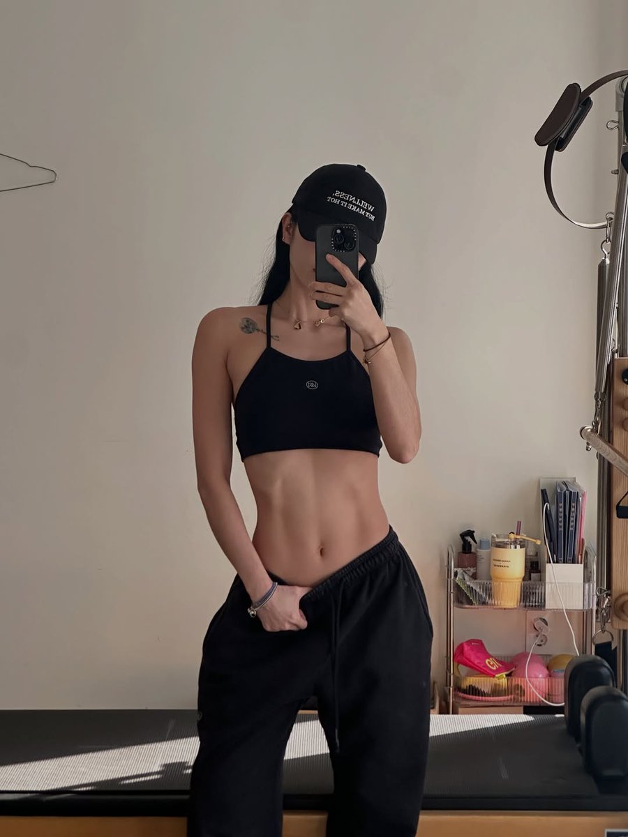 ハロへそ tweet media