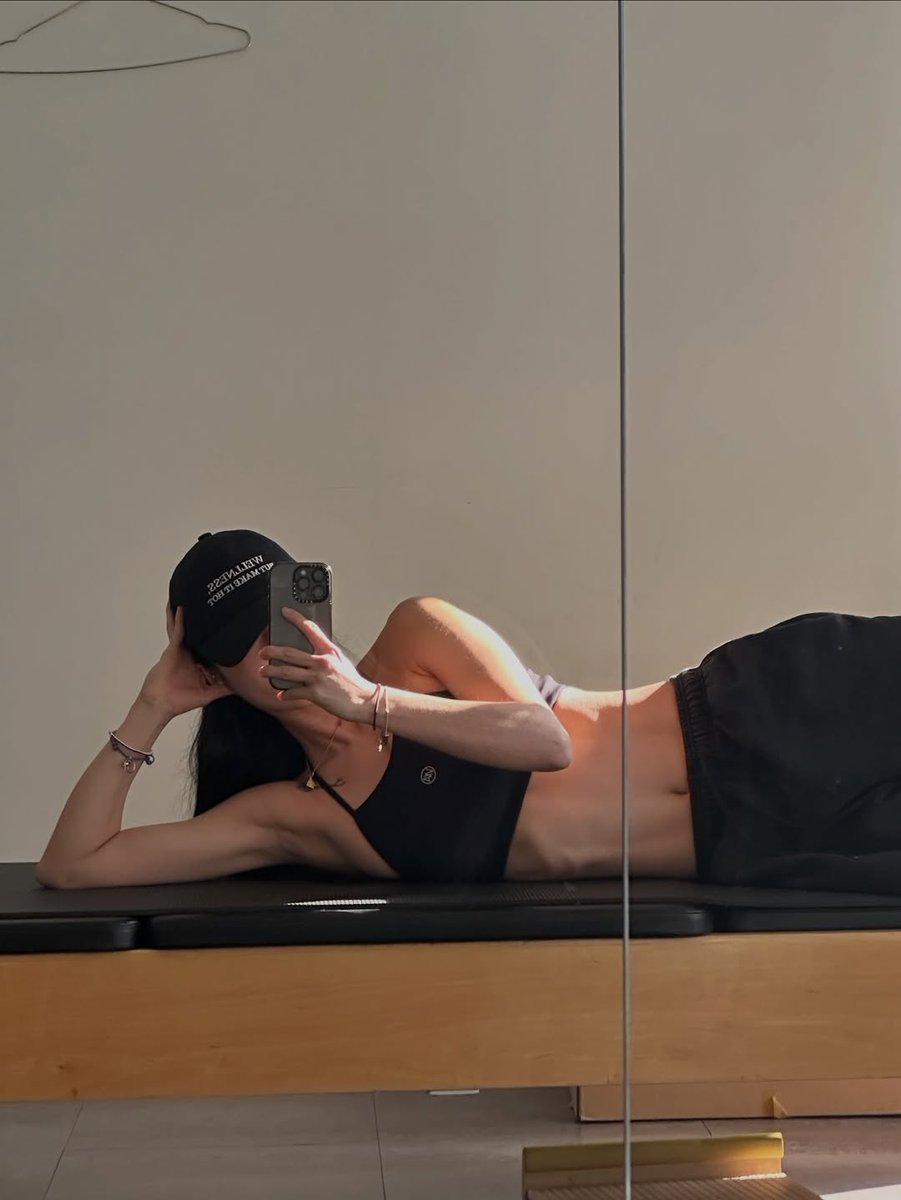 ハロへそ tweet media