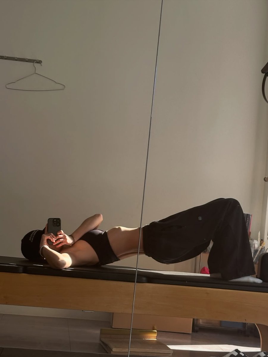 ハロへそ tweet media