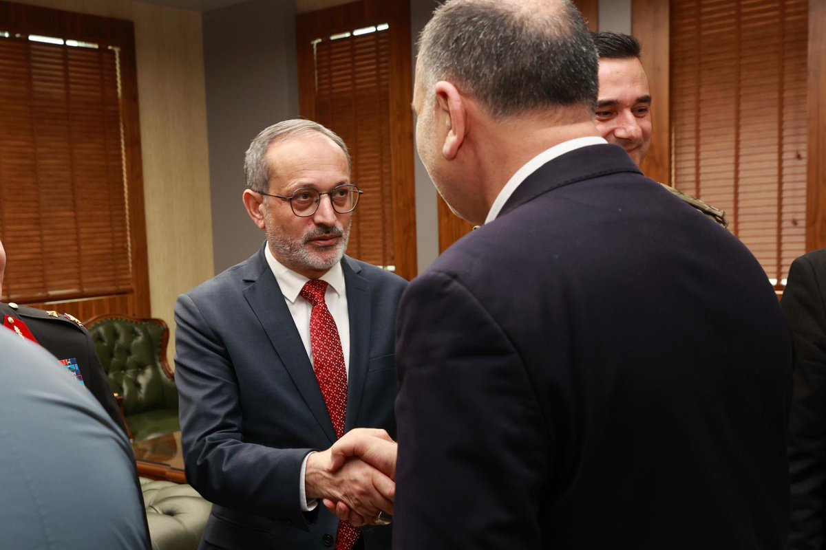 Bingöl Üniversitesi tweet media