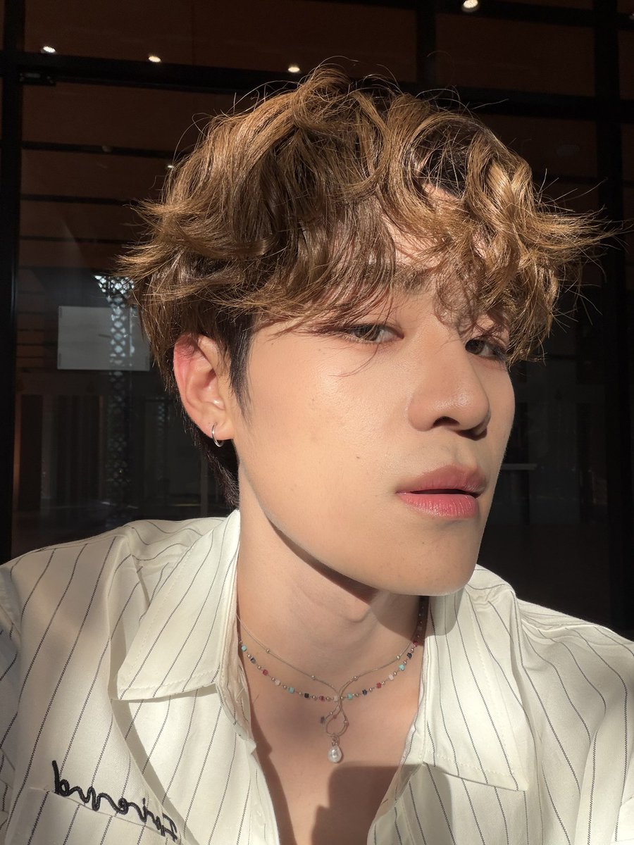 เจมส์เองครับ🦋 tweet media