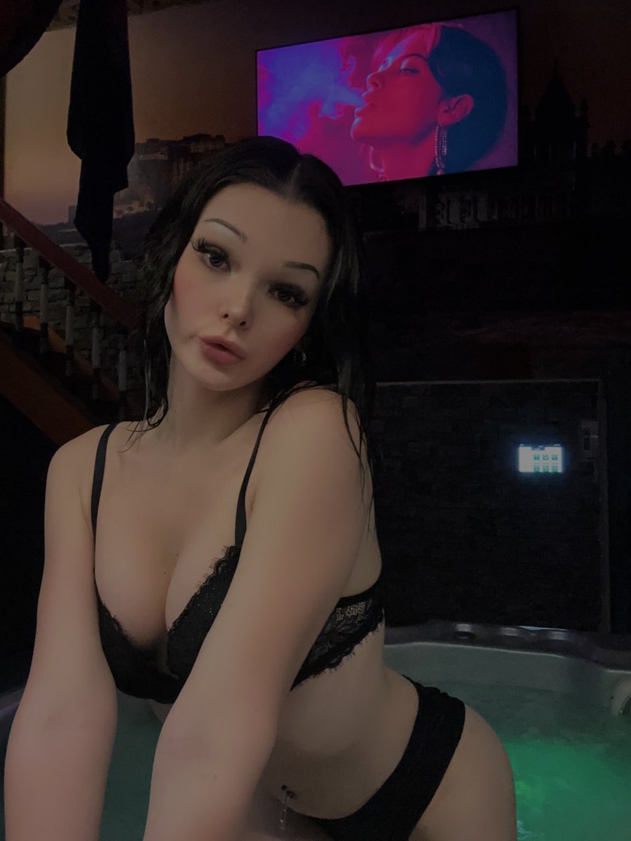 jadevdnl's tweet photo. 50 Fav et Rt votre trans préféré vous montres sa petite surprise🫦🤭 https://t.co/Lp8N1cGljt