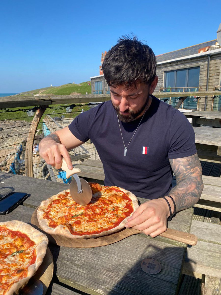 MasterTripodTradie tweet media