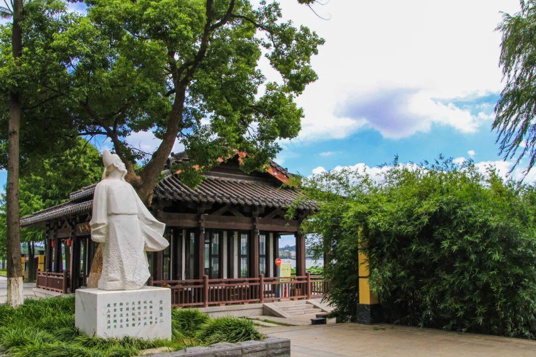 Modern Express 现代快报 tweet media