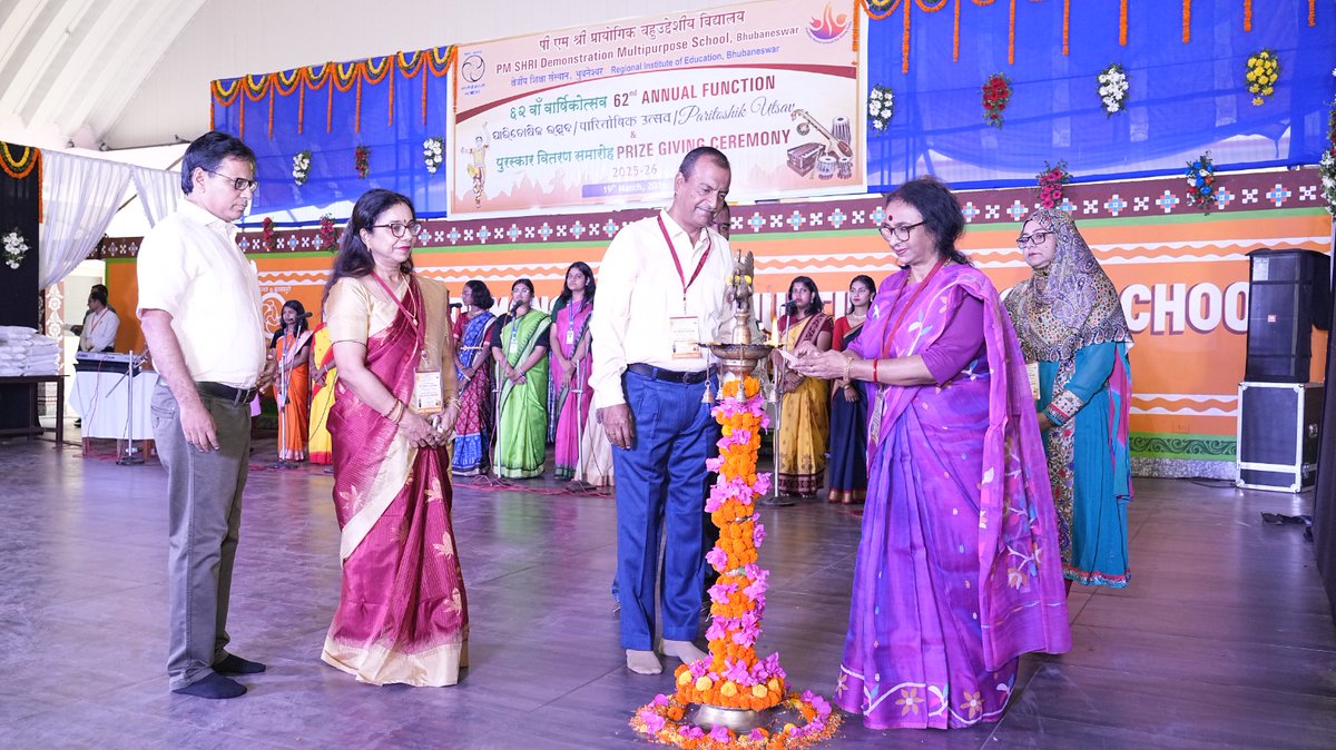 PMShriDMS64BBSR's tweet photo. Sharing moments from the successful Day 2 of the 62nd Annual Function, Graced by Prof. Manasi Goswami, the event featured lively cultural displays and a proud celebration of our talented students 🏆🌟 #ProudMoment #Achievers #TalentedChildren #BrightFuture #AnnualDayCelebration https://t.co/Haadt1l63s