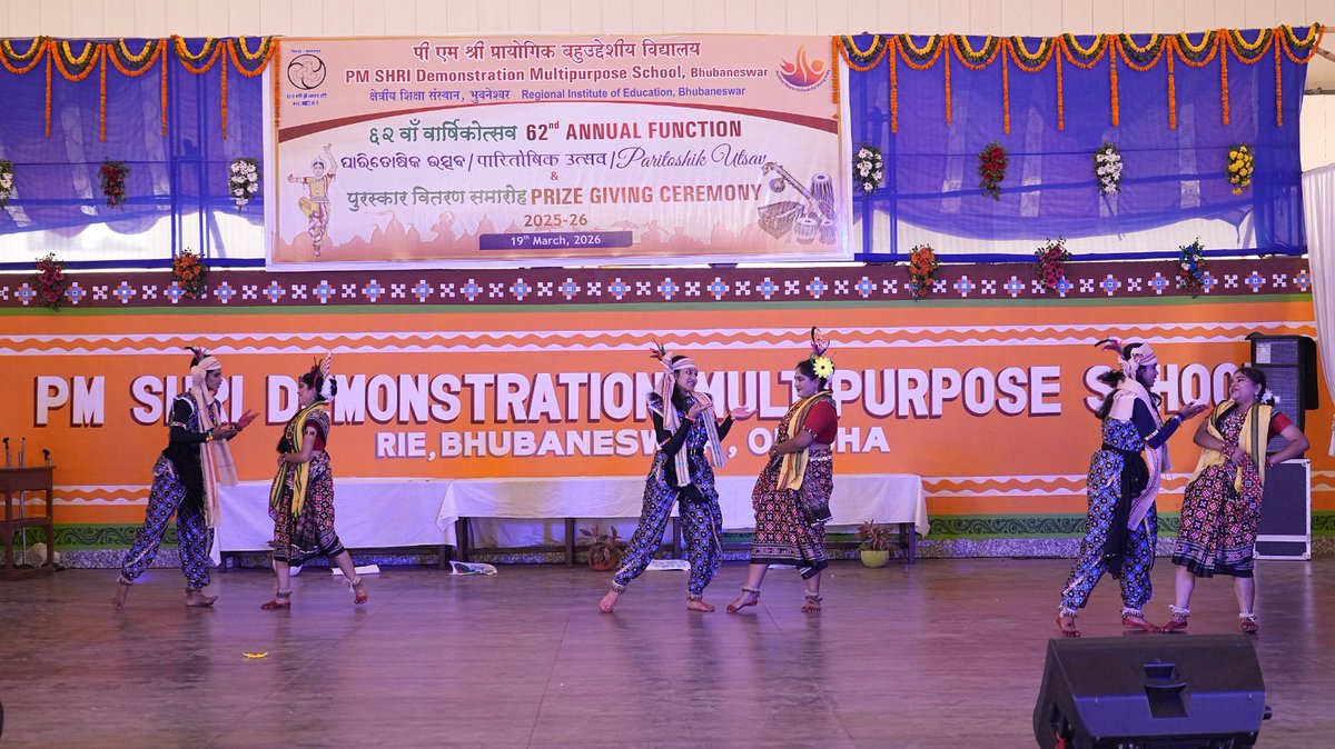 PMShriDMS64BBSR's tweet photo. Sharing moments from the successful Day 2 of the 62nd Annual Function, Graced by Prof. Manasi Goswami, the event featured lively cultural displays and a proud celebration of our talented students 🏆🌟 #ProudMoment #Achievers #TalentedChildren #BrightFuture #AnnualDayCelebration https://t.co/Haadt1l63s