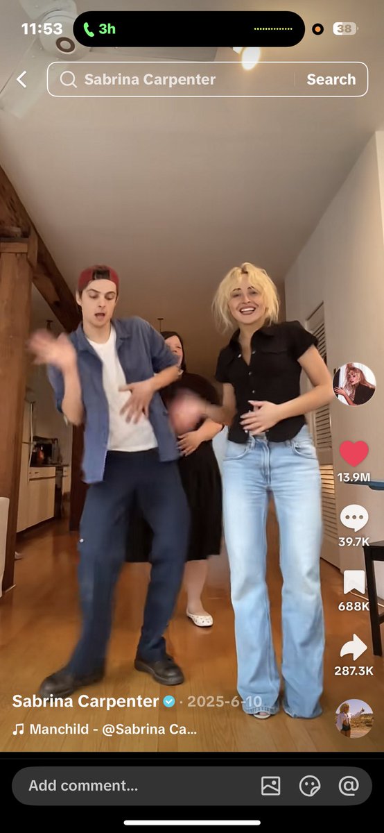 steph 🐾 tweet media