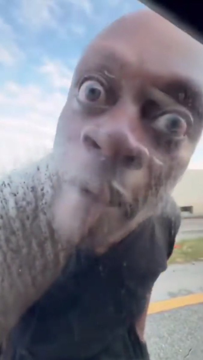 Bronk Reks tweet media