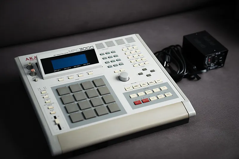 Nathaniel W. tweet media