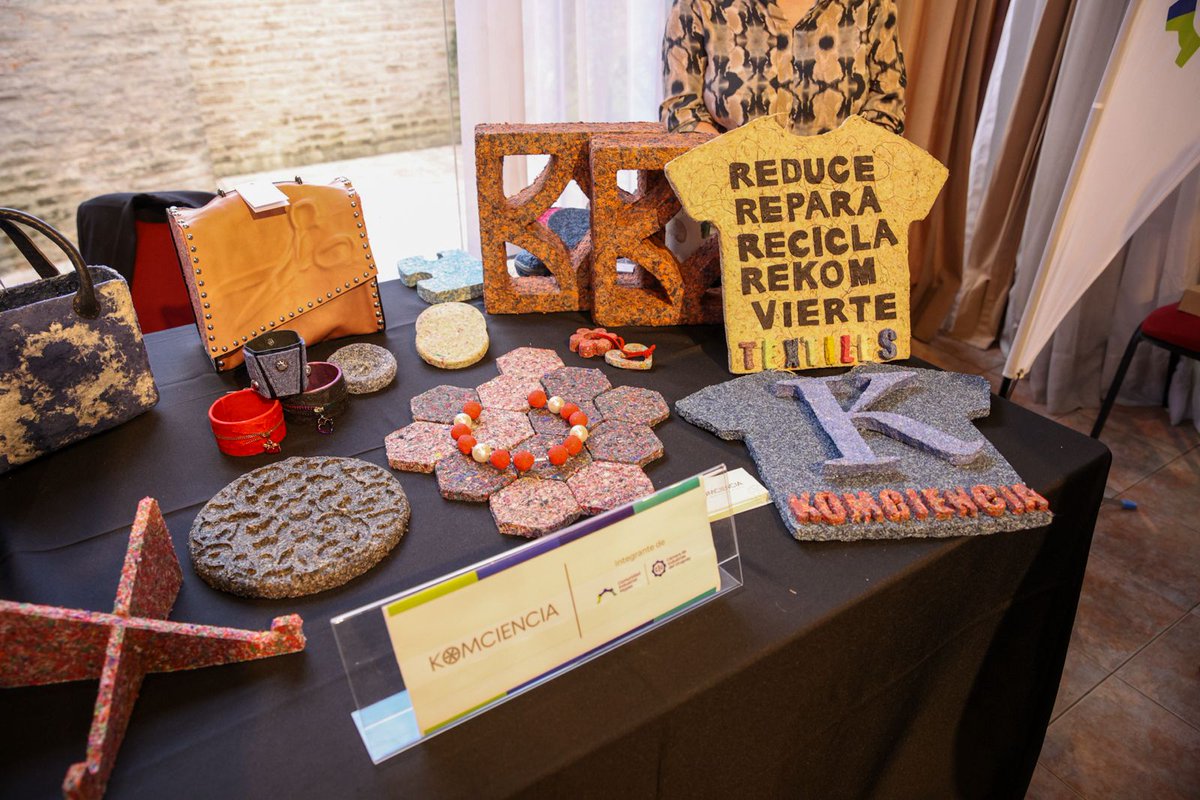 Cámara de Industrias del Uruguay tweet media