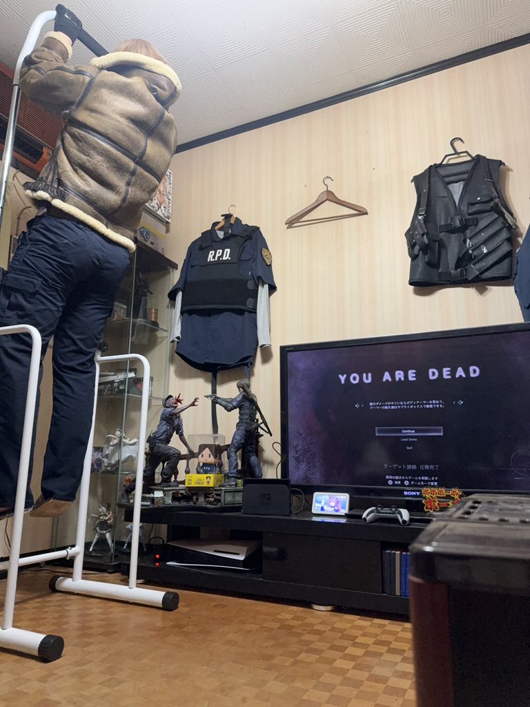 超秘伝爆乳牛柄流派乳永盛杉拔刀術奥義第一一四五一四代目継承者アレキサンダー乳業助平左衛門爆乳之助太郎 tweet media