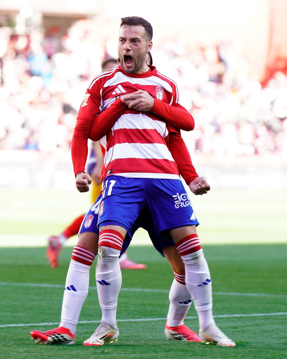 Granada CF ❤️⚪️ tweet media
