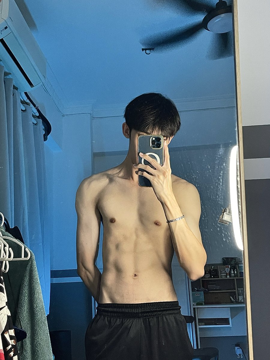 你家小哥哥 tweet media