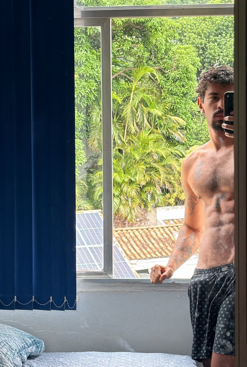 Algum sub especialista em limpar espelhos on?