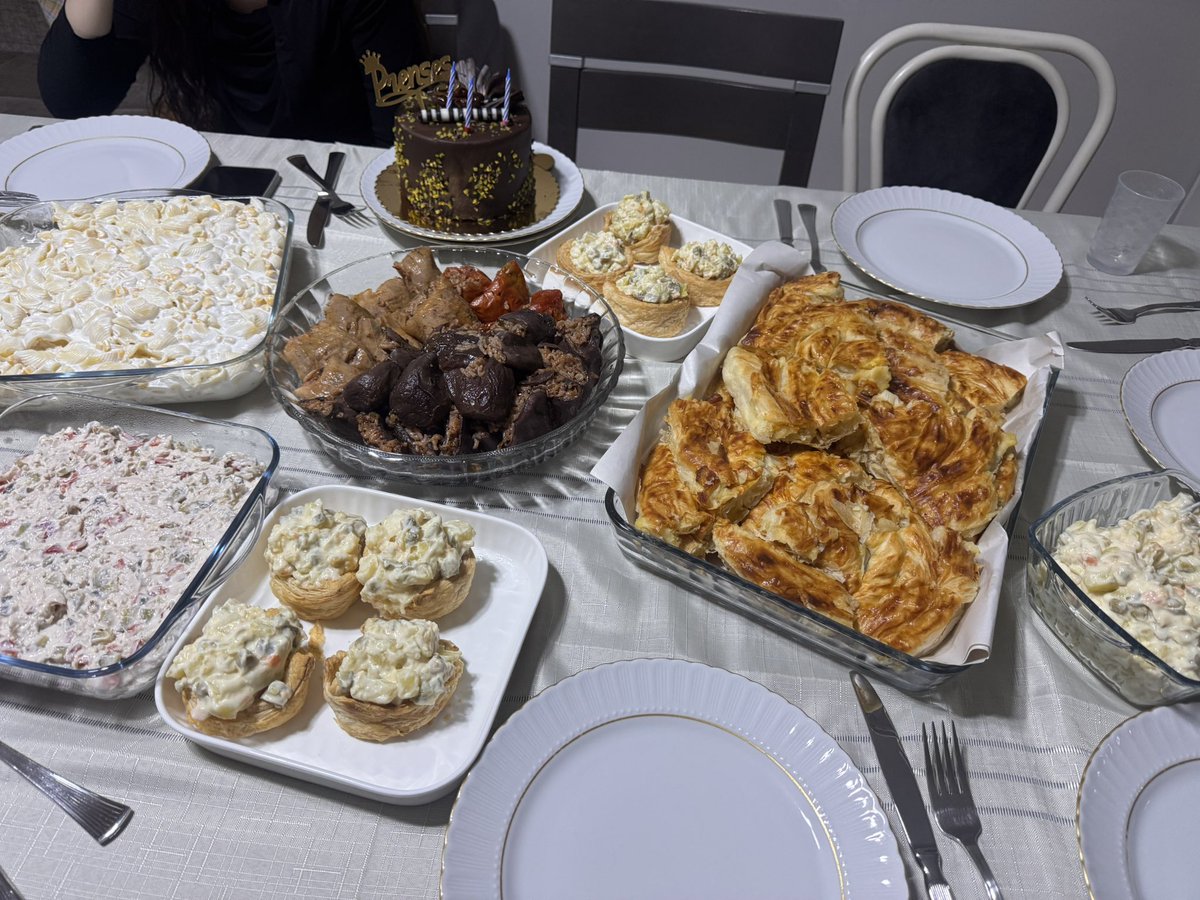 Duygusuz.Duygusal.Duygu🥴‏ރ tweet media