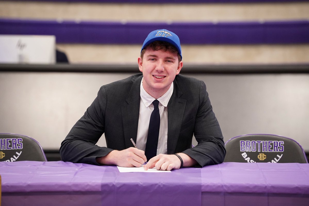 Charlie Oltremari 4.5⭐️ LS tweet media