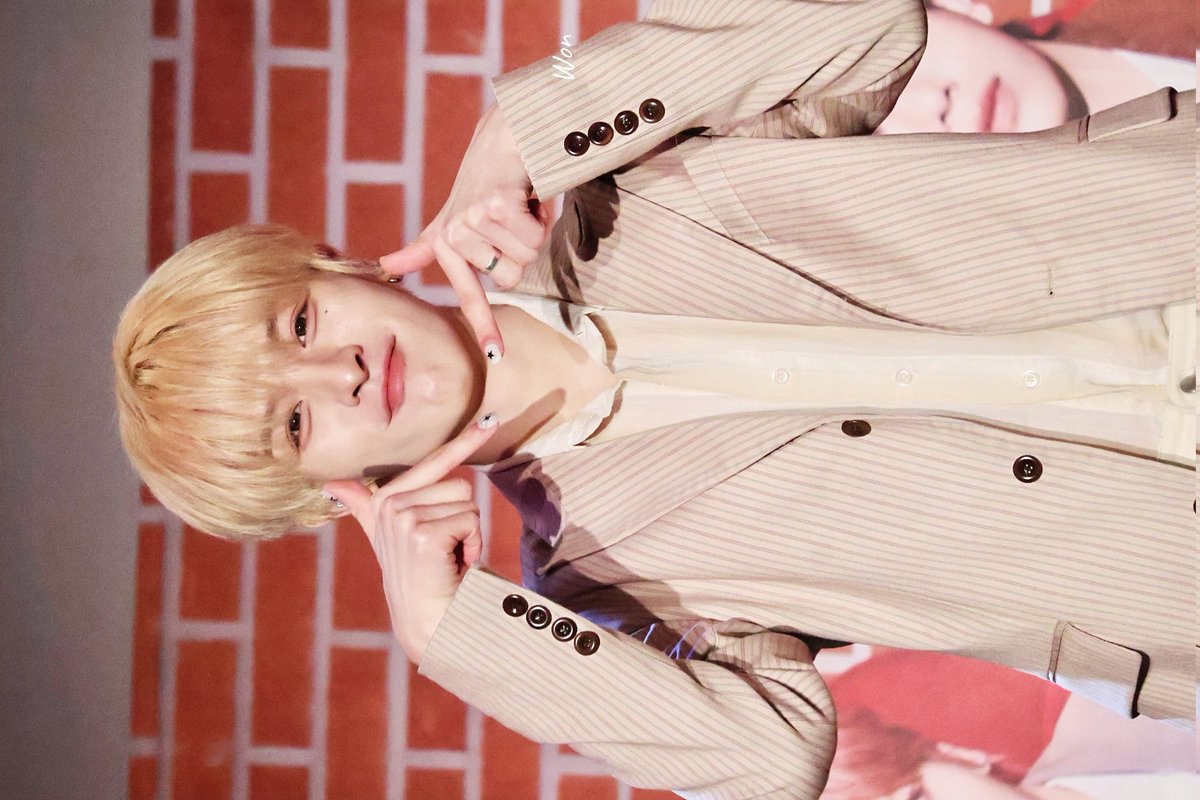 baby_giraffe8_4's tweet photo. 2026.03.19
𝐧.𝐒𝐒𝐢𝐠𝐧 𝐅𝐮𝐧𝐤𝐲 𝐥𝐢𝐤𝐞 𝐦𝐞
Promotion event in Yokohama

Long time no see 🐰

#LAURENCE #로렌스 #方毅家
#nSSign #엔싸인  
#Funky_like_me https://t.co/jZK34VWn69