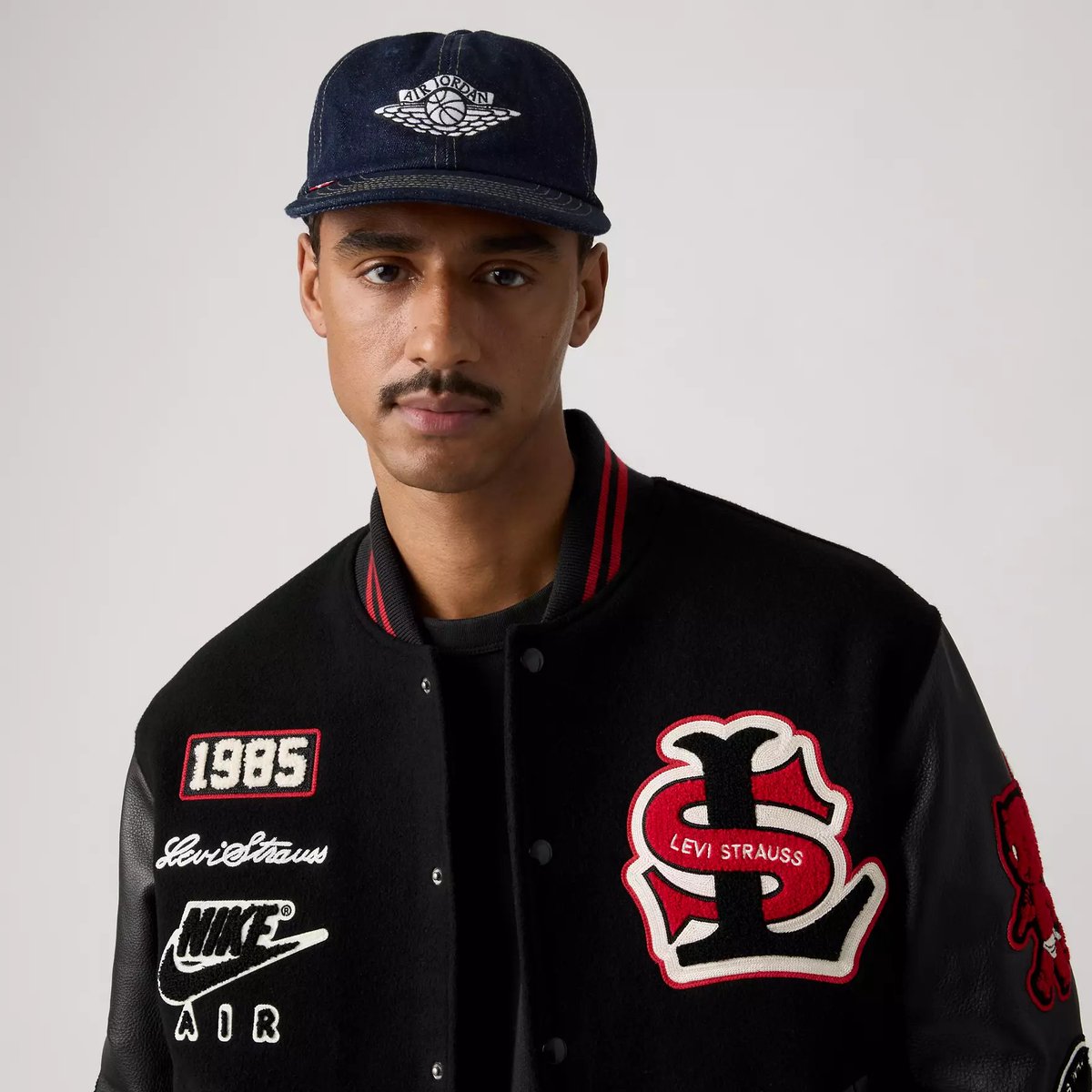 J23 iPhone App tweet media