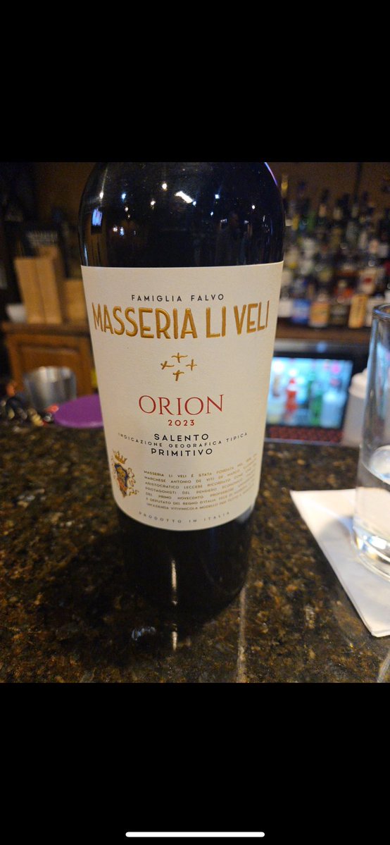 Just Erin 🍷🦄 tweet media