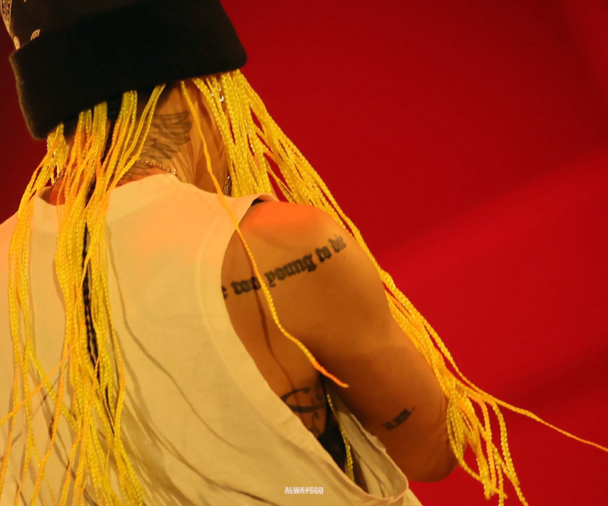 じよみ ジヨンの眉毛愛してる tweet media