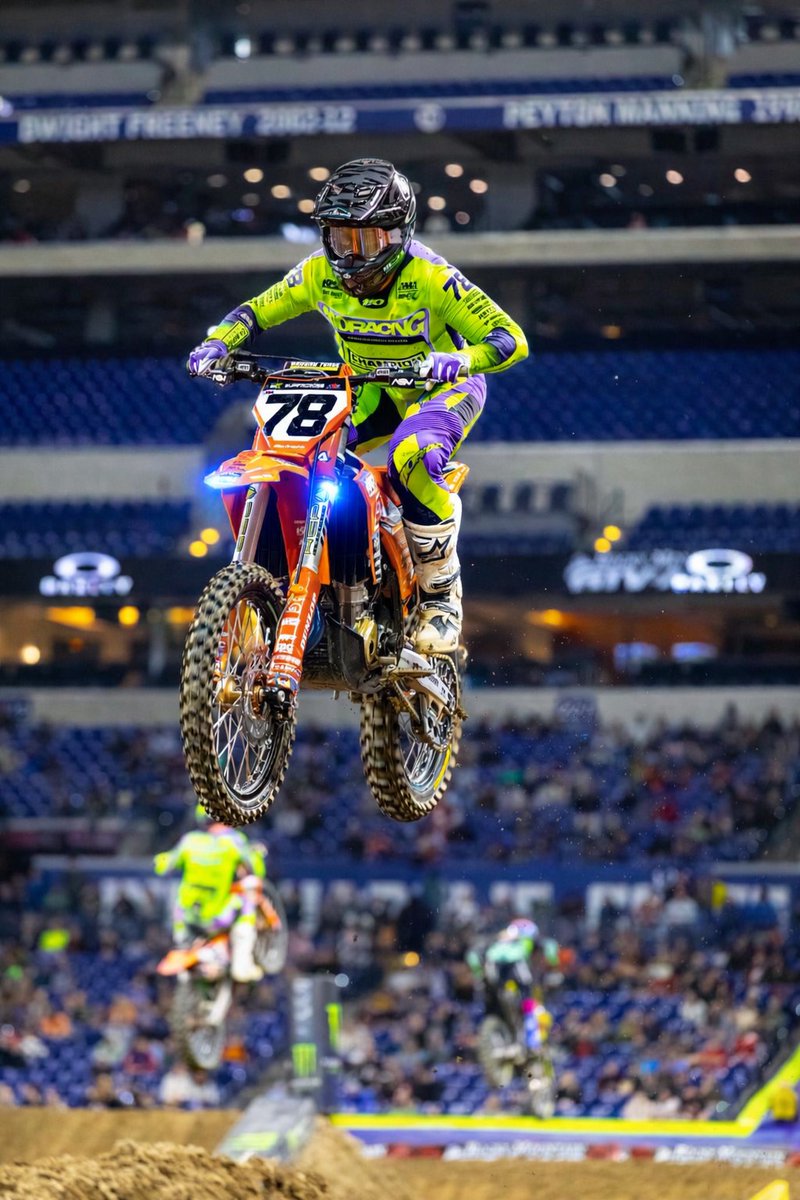 Ryan Lester tweet media