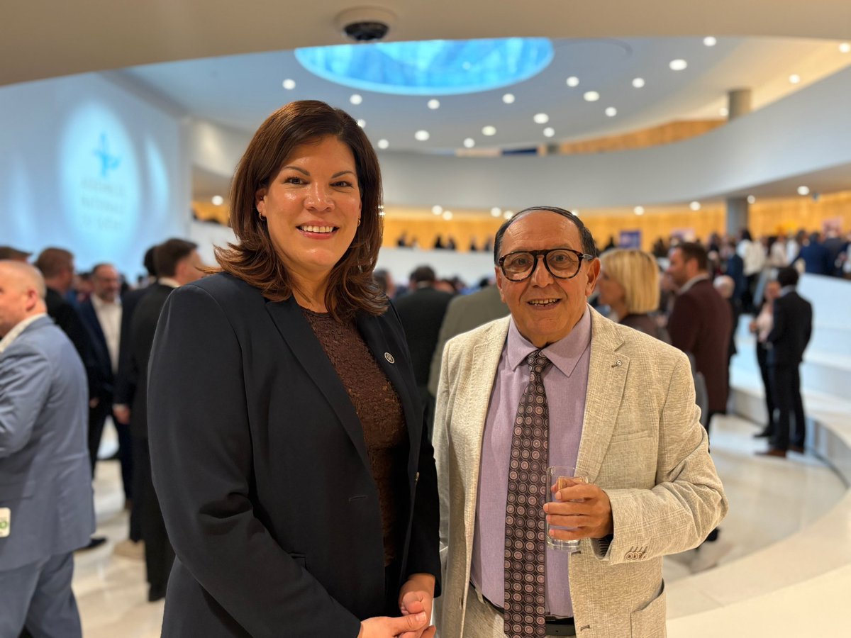 Belle conversation avec M. Haddaoui, président de l’<a href="/AGNSI3/">AGNSI</a> , sur la conversion de 5000 places que notre gouvernement a annoncé au budget. Une avancée importante pour des milliers de familles! #polqc