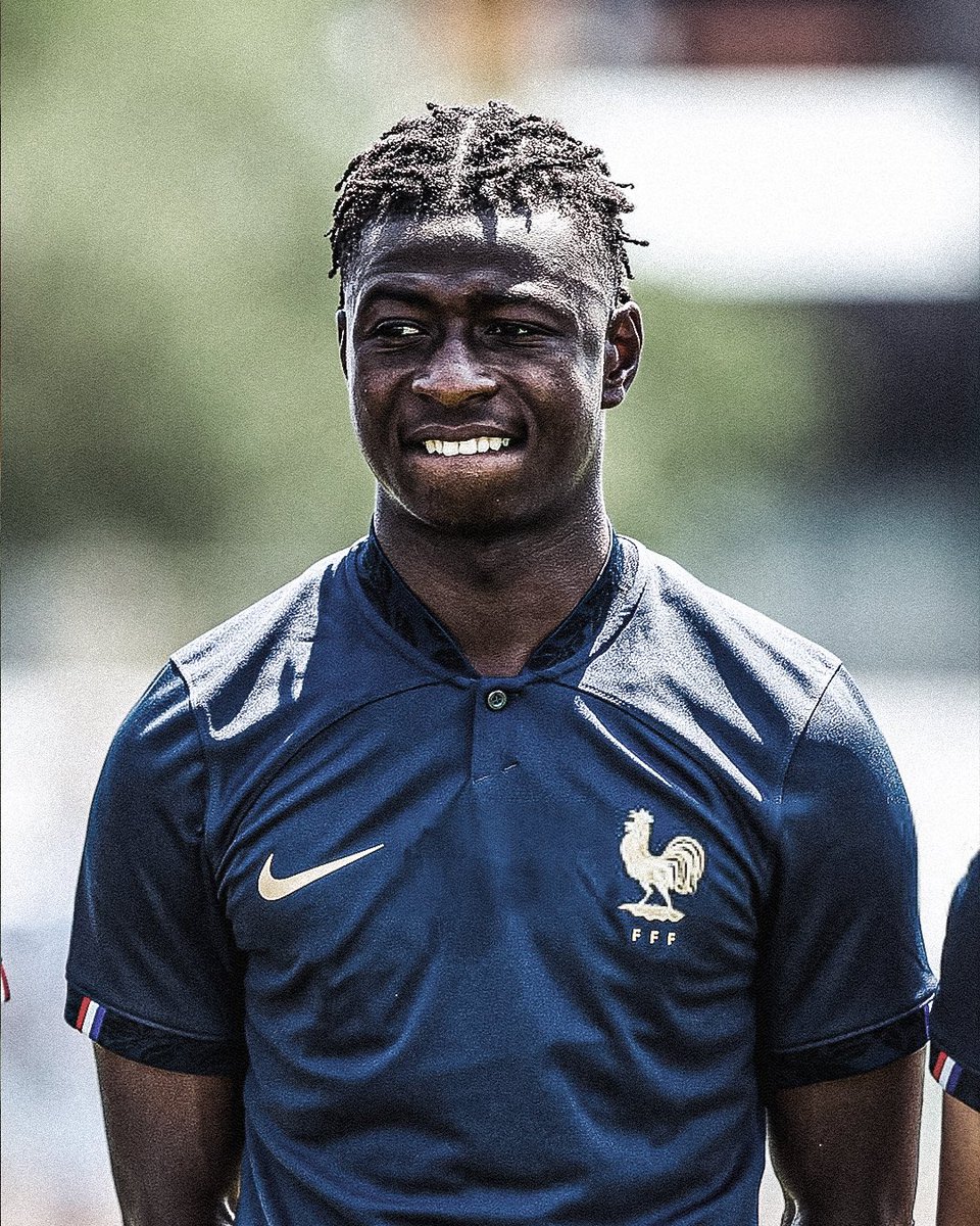 🇸🇳 حلم tweet media