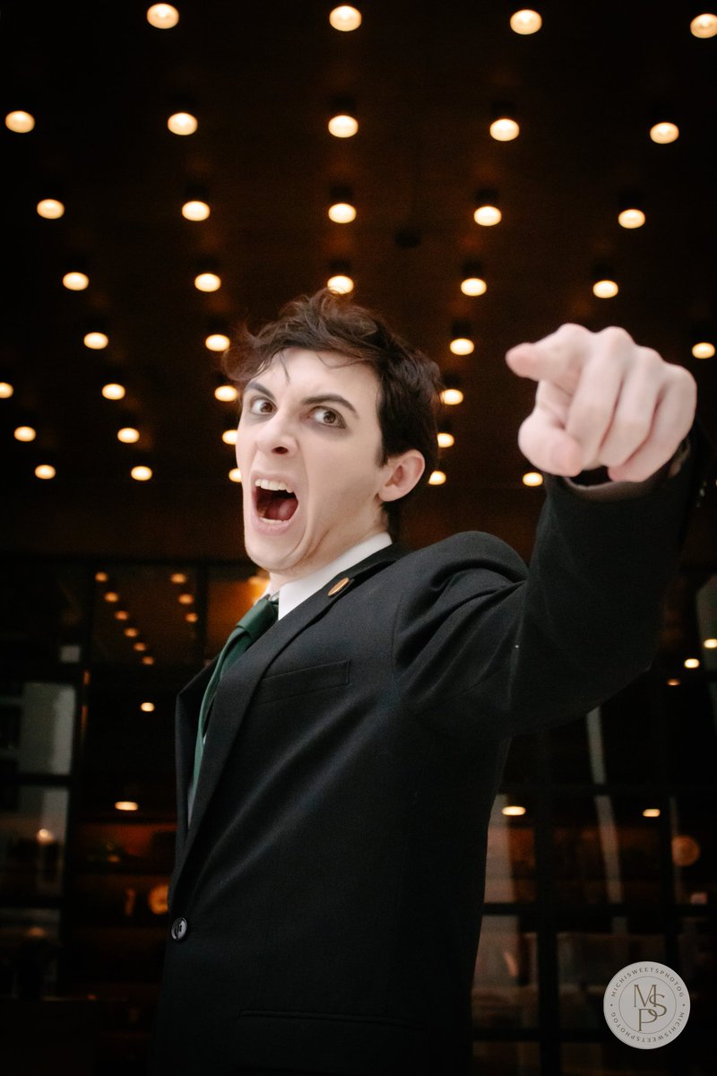 Kierdoescosplay tweet media